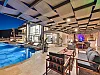 Villa Royal Life