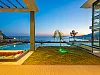 Villa Safran Flower