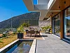 Villa Safran Flower